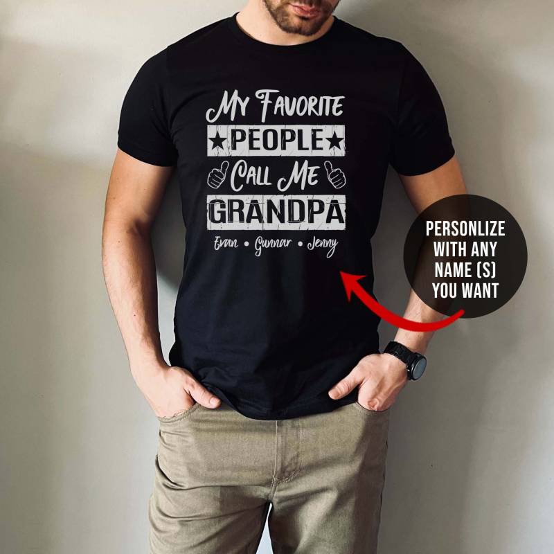 Shirt Für Opa - Meine Lieblingsmenschen Nennen Mich Erwachsene Unisex T-Shirt | Geschenk Von Enkelkindern von TeesNTees
