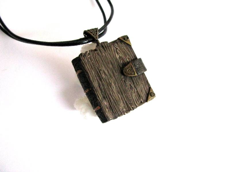 Mini-Buch Halskette Leseratte Buchliebhaber Buchschmuck Mini-Buchschmuck Mini-Journal Zitat von TemptedByArtJewelry