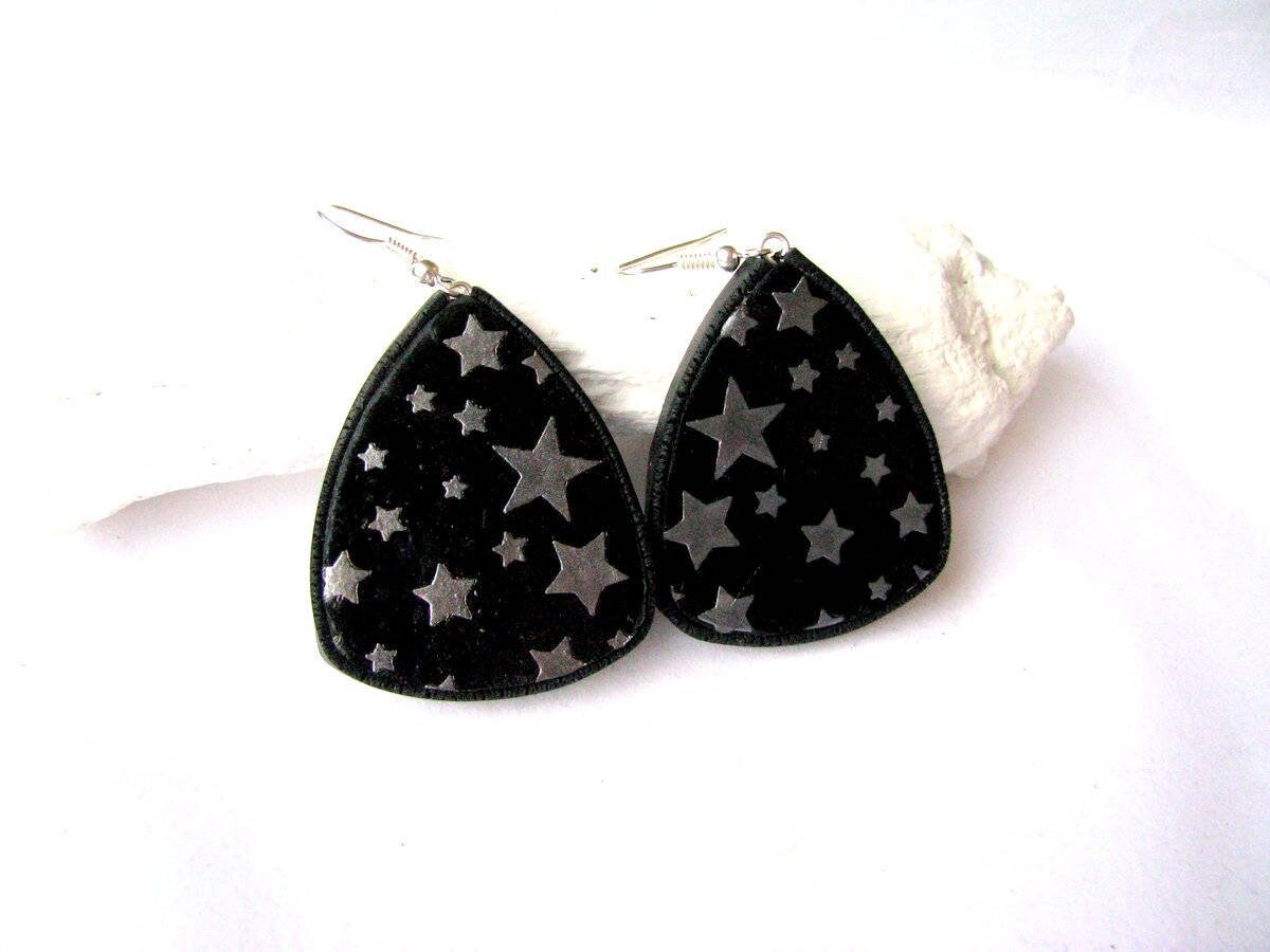 Schwarz Silber Tropfen Ohrringe Schmuck Geschenk Statement Sterne Moderne Zwei Seitenmuster von TemptedByArtJewelry