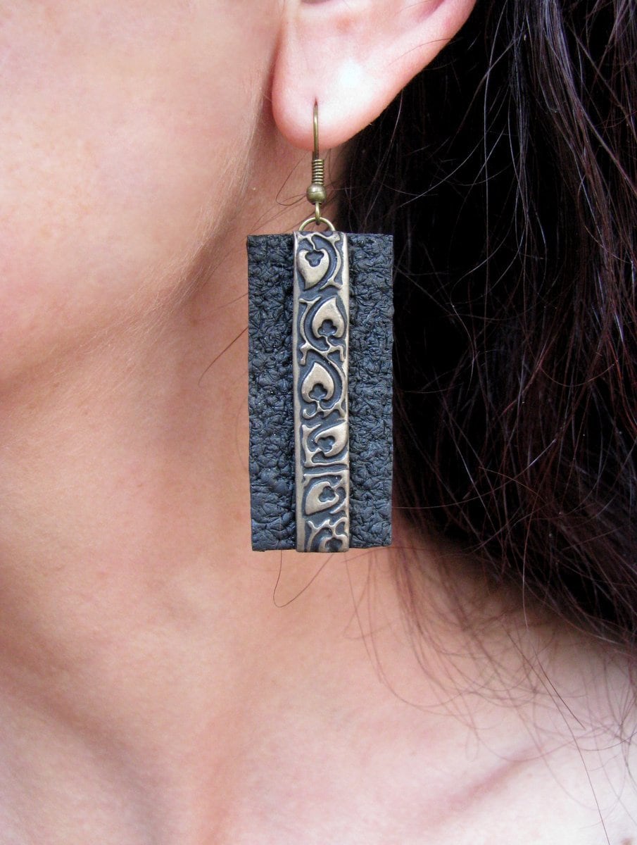 Schwarze Tropfenohrringe Lange Statement Ohrringe Boho Schwarzer Schmuck Statementohrringe Schlichte von TemptedByArtJewelry