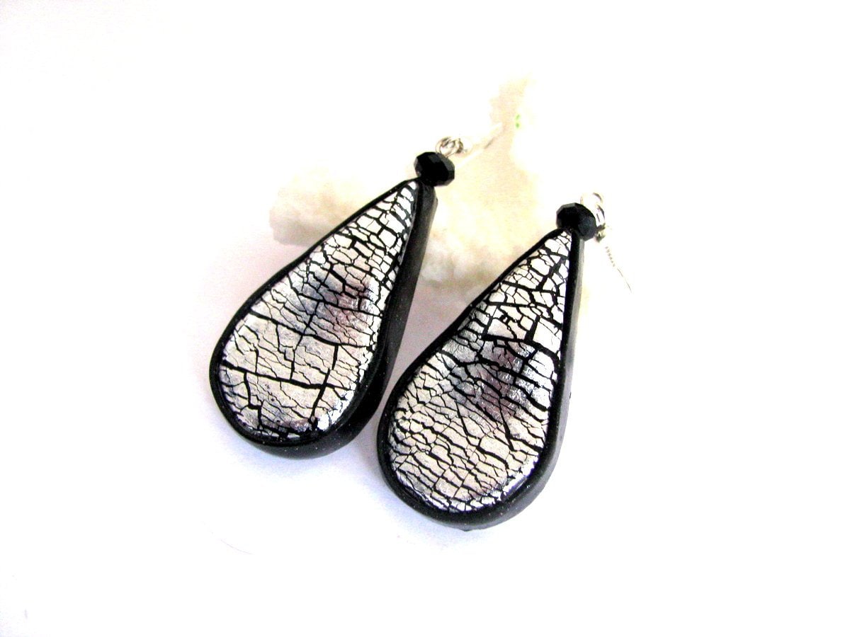 Tropfen Ohrringe Schwarz Silber Geschenk Moderne Statement Schlichte Kleine von TemptedByArtJewelry