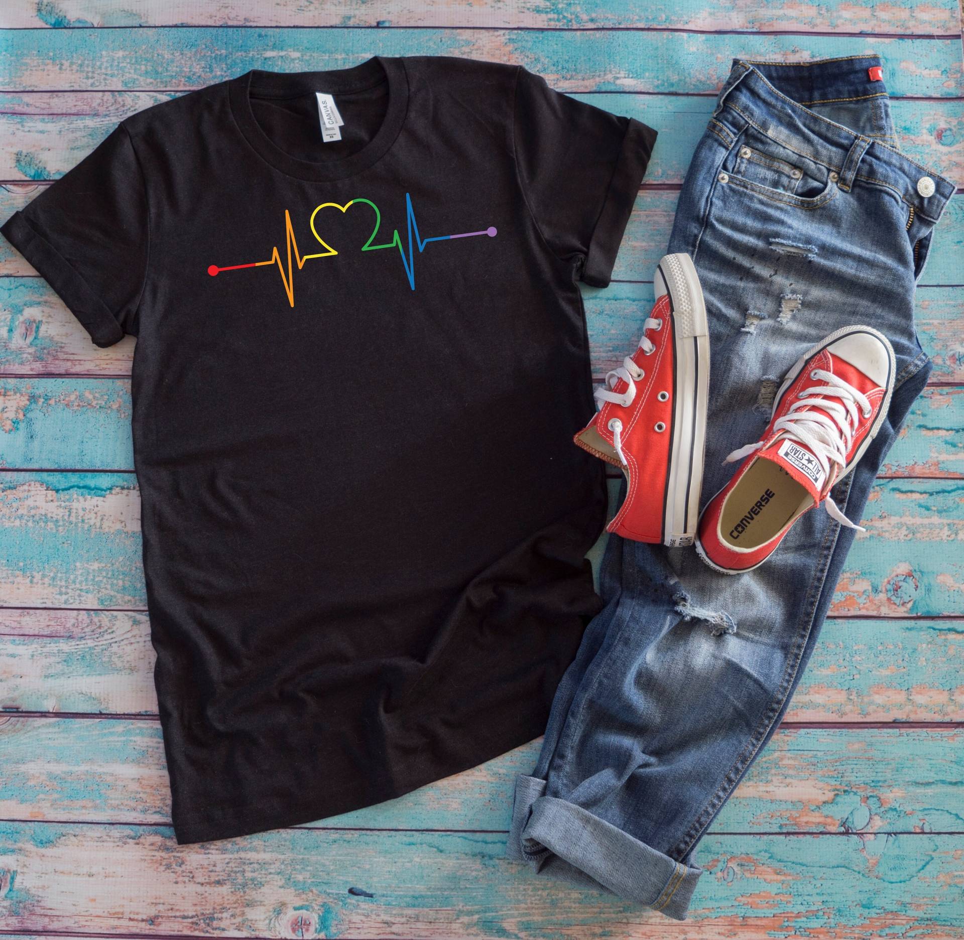 Lgbt Herzschlag Shirt | Herzform Ekg Herzline Regenbogen Farben Geschenk von TempusVitae