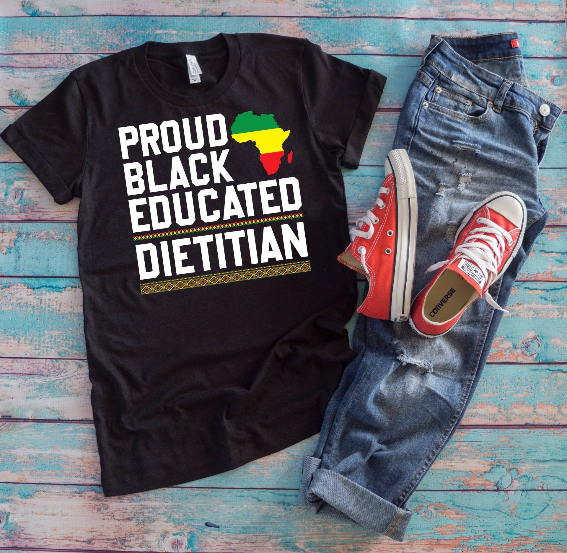 Schwarzes Dietitian Shirt | Stolzer Schwarz Gebildeter African American Nutritionist Black History Monat Geschenk Juneteenth von TempusVitae