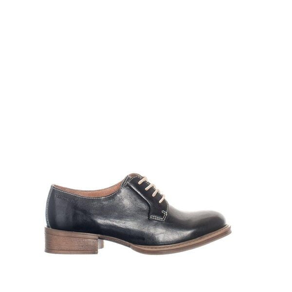 Ten Points Pandora, Schnürschuhe von Ten Points