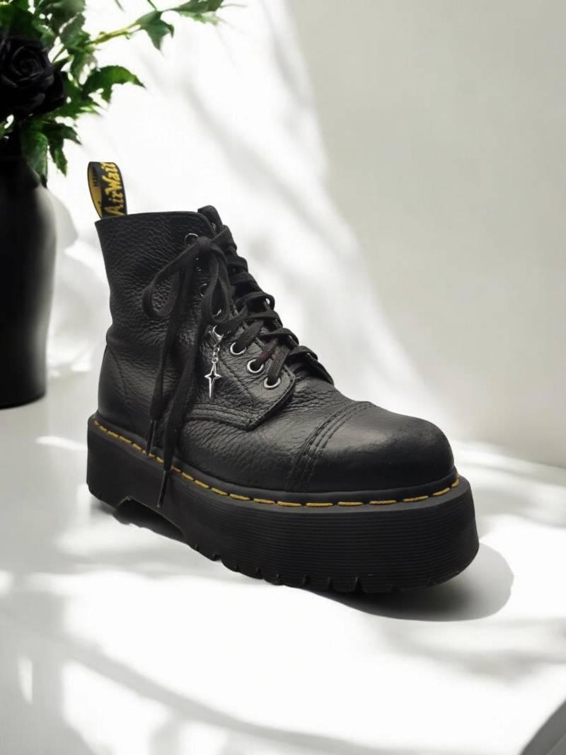 Schuhanhänger - Stern Schuhanhänger - Stern von TenBlackRosesCo