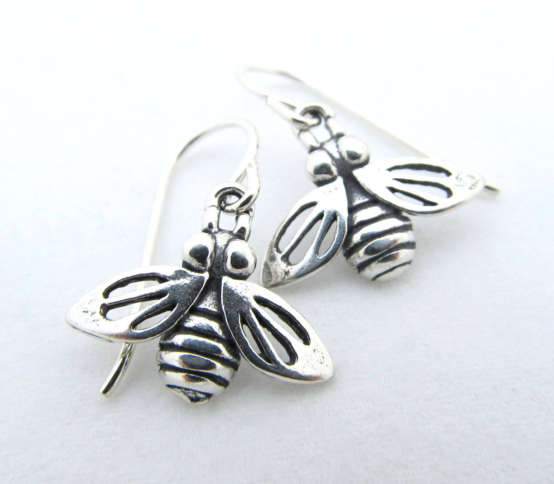 sterling Silber Honigbiene Ohrringe sterling Silber Honigbiene Ohrringe von TenRiversJewelry