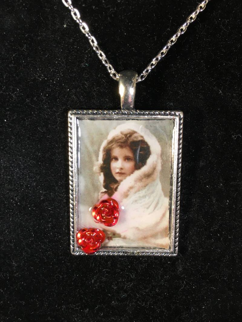 Atemberaubende Vintage Winter Schönheit Atemberaubende Vintage Winter Schönheit von TenaciousHopeGifts