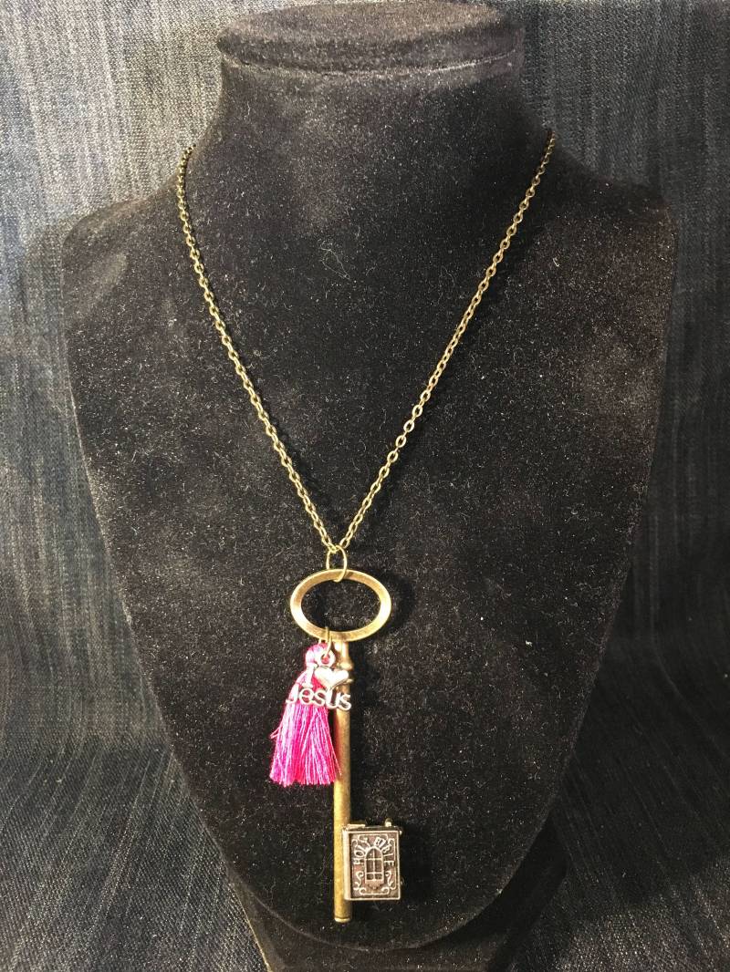 Christus Ist Der Schlüssel Zu Meinem Herzen Christus Ist Der Schlüssel Zu Meinem Herzen von TenaciousHopeGifts