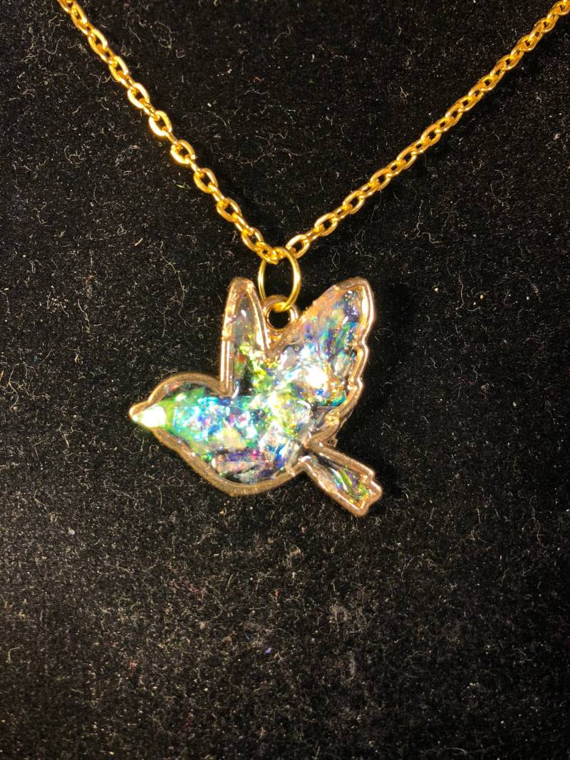 Die Geflügelten Wunder Des Friedens Die Geflügelten Wunder Des Friedens von TenaciousHopeGifts