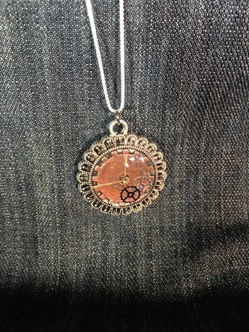 Einfach Süß Getriebe Uhr von TenaciousHopeGifts