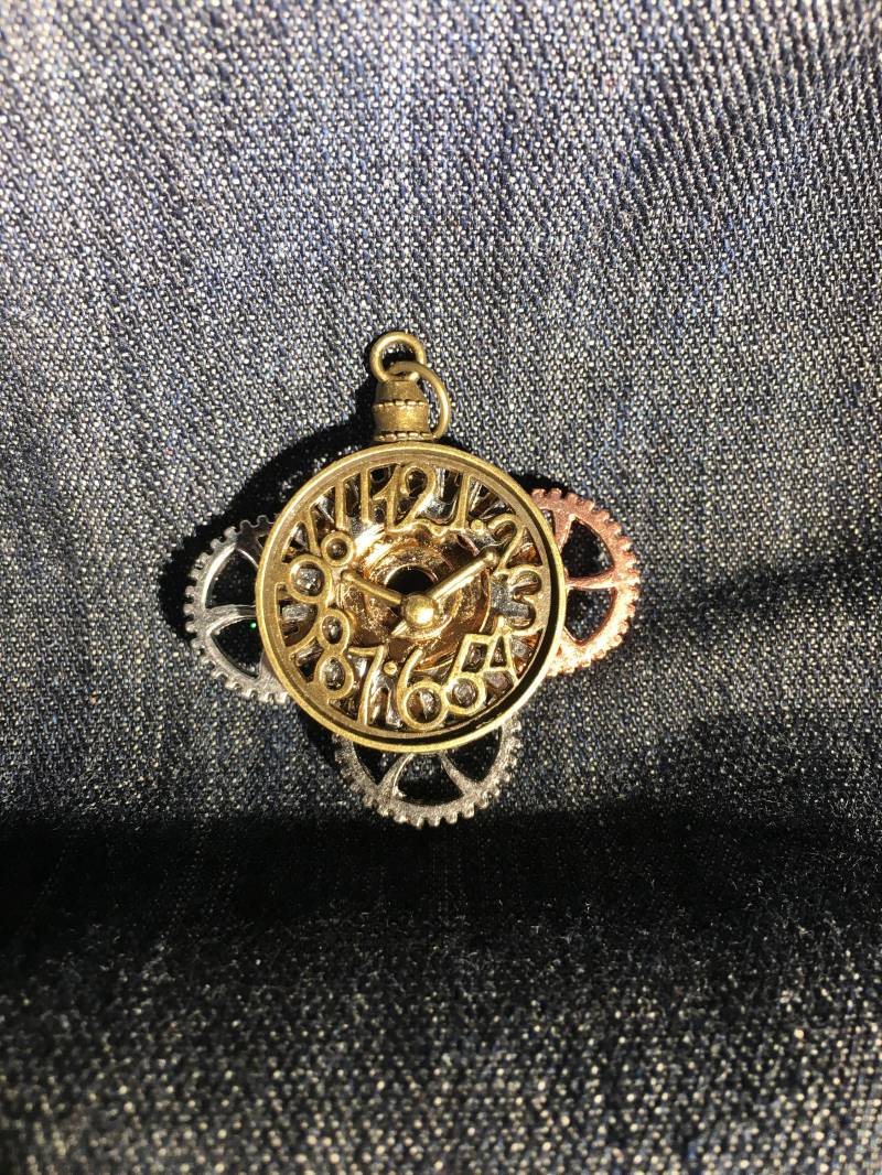 Funky Getriebe Uhr Funky Getriebe Uhr von TenaciousHopeGifts