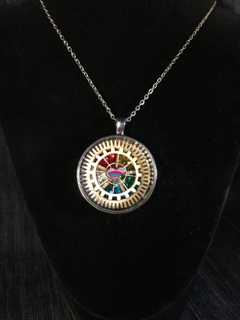 Hölzerne Regenbogen Hölzerne Regenbogen von TenaciousHopeGifts