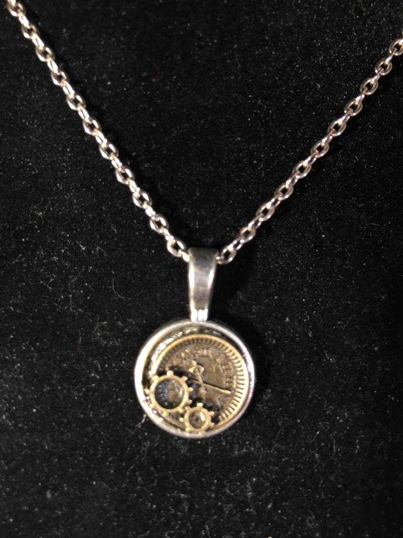 Lustige Kleine Uhr Anhänger Lustige Kleine Uhr Anhänger von TenaciousHopeGifts