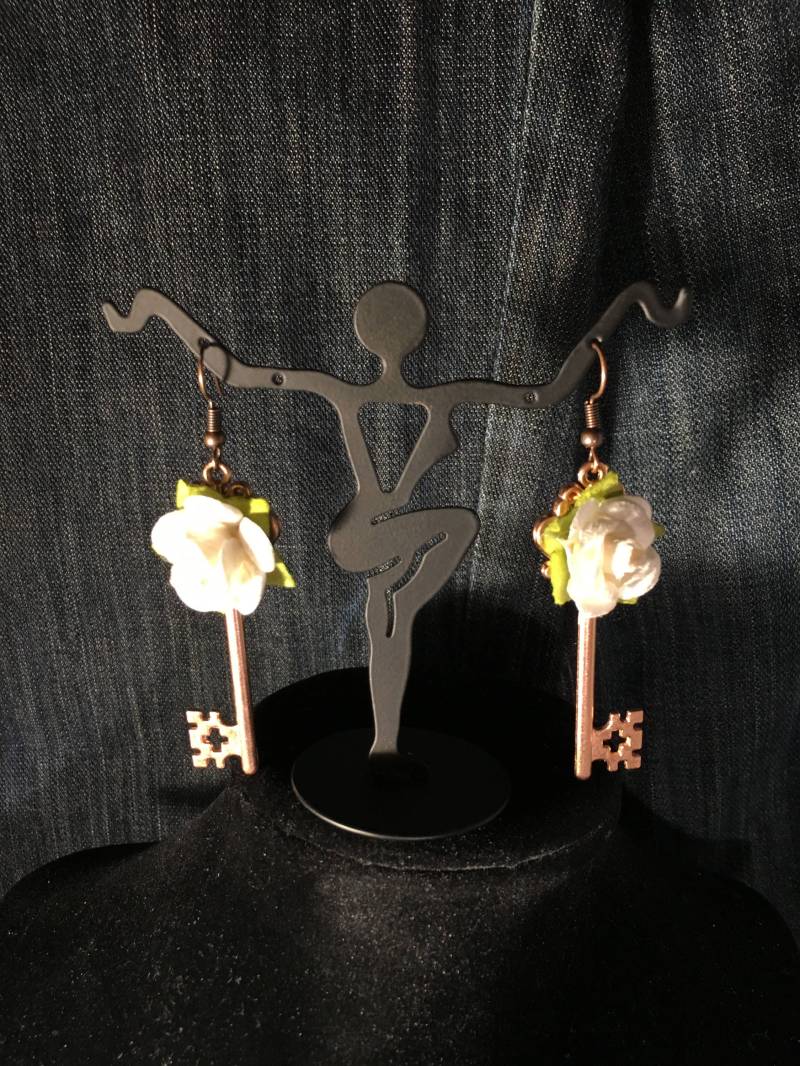 Rose-Taste Ohrringe Rose-Taste Ohrringe von TenaciousHopeGifts