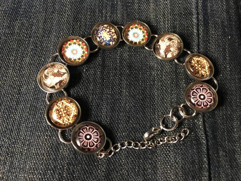 Schöne Glas-Kugel-Armband Schöne Glas-Kugel-Armband von TenaciousHopeGifts