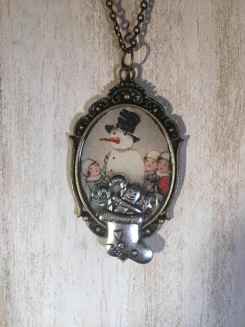 Süße Jahrgang Schneemänner von TenaciousHopeGifts