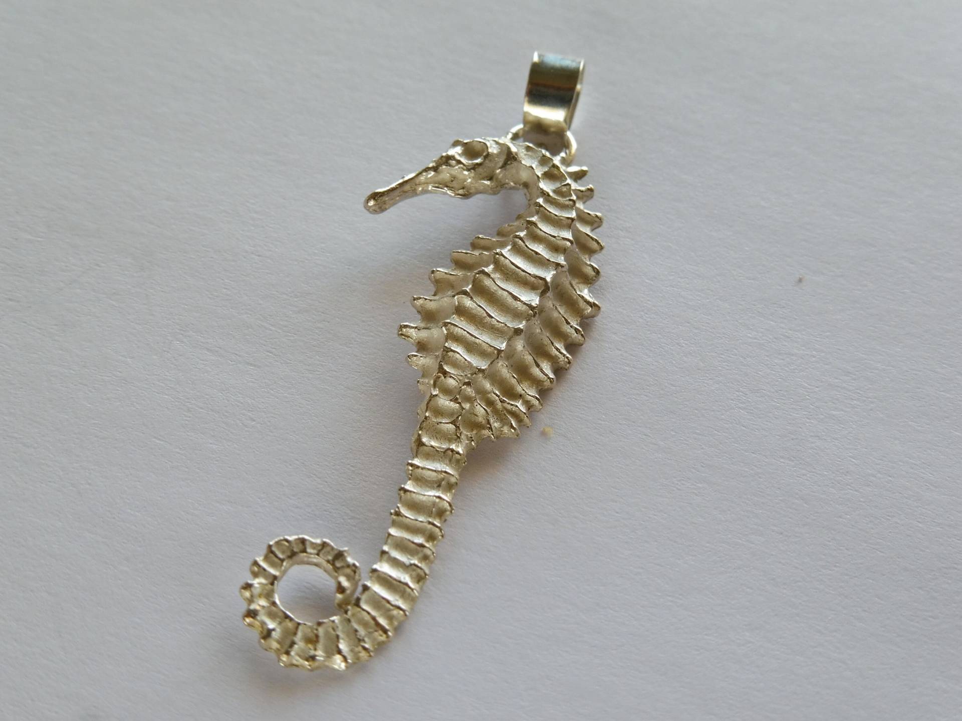 Seepferdchen Anhänger in Silber - Valentinstag Geschenk Für Sie Glänzend Und Matte Finish Mit Halskette Aus Sizilien Handgefertigt von TeodoraGioielli