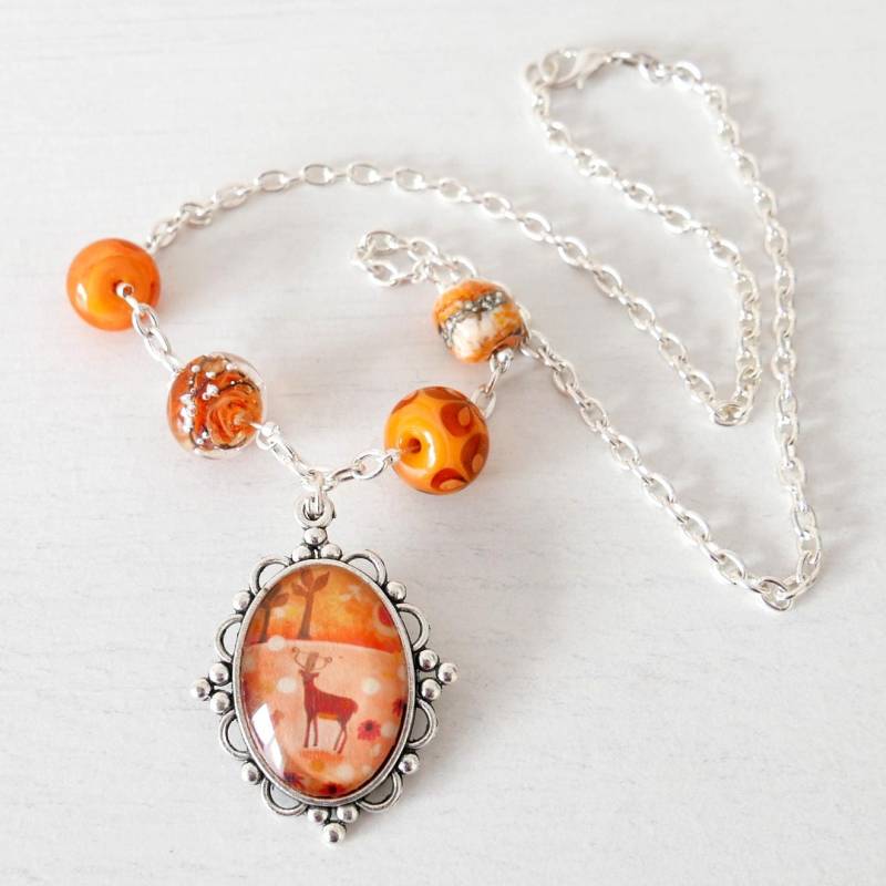 Orange Anhänger Halskette, Herbst Anhänger, Lampwork Perlen Schmuck, Tier Kunst Hirsch Schmuck Orange Anhänger Halskette, Herbst Anhänger, Lampwork Perlen Schmuck, Tier Kunst Hirsch Schmuck von TeodoraPainting
