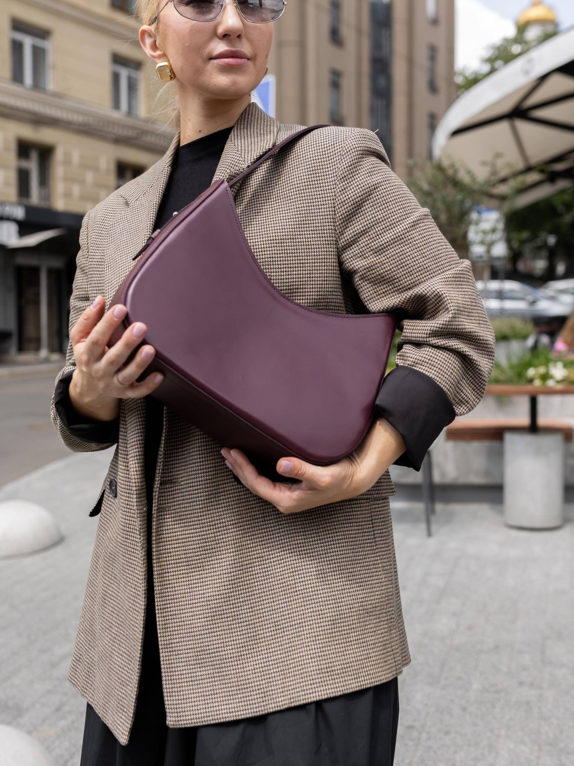 Kleine Umhängetasche Bordeaux, Damen Leder Geldbörse, Halbmond Henkel Tasche, Geschenk Für Freundin, Stadthandtasche, Weihnachtsgeschenk Mutter von TeploLeather