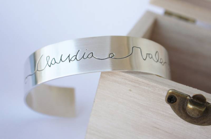 sterling Silber Armreif Mit Gravur Personalisierter Schmuck von TereReyesJoies