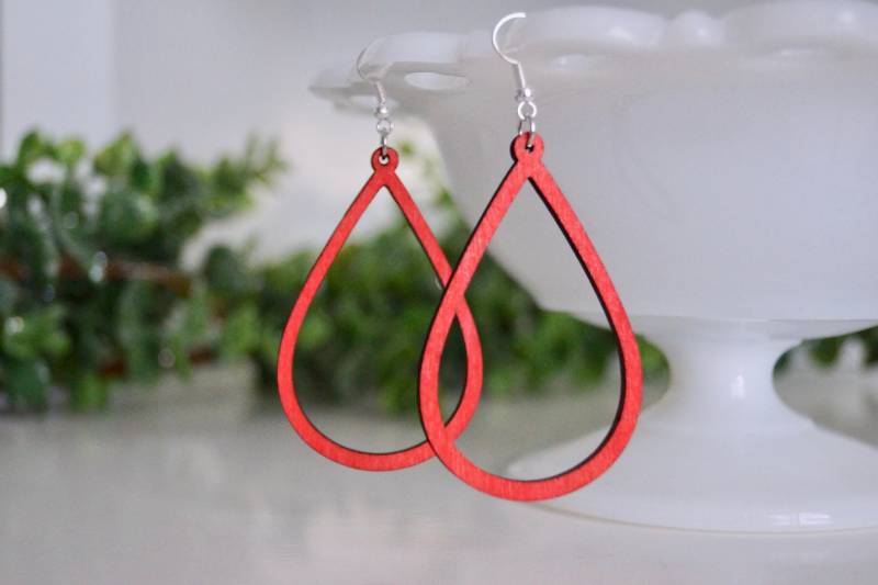 Laser Geschnittene Rotholz Ohrringe Leichte Teardrop Schmuck Laser Geschnittene Rotholz Ohrringe Leichte Teardrop Schmuck von TeresaMercerMade