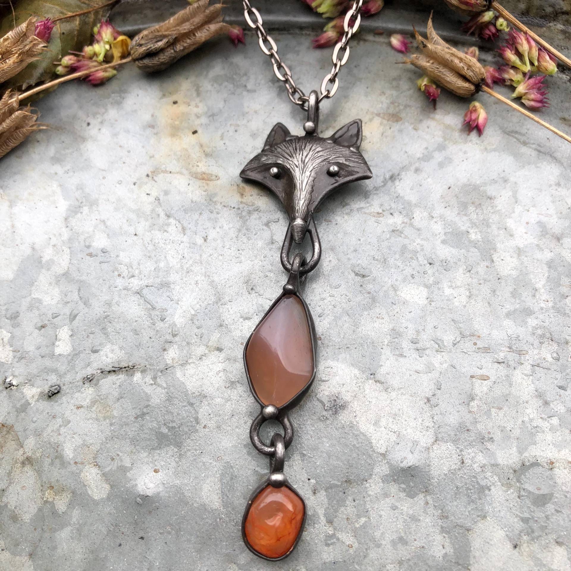 Fox Handgemachte Original Kunst Karneol Halskette Auf Metallkette von TerezaOJewelry