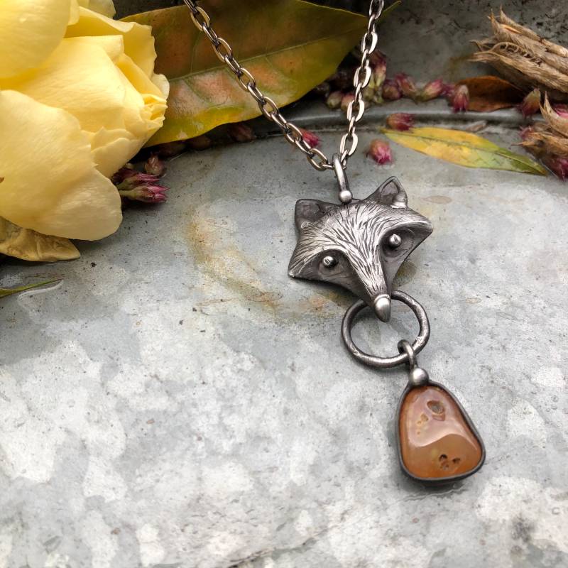 Fox Handgemachte Original Kunst Karneol Halskette Auf Metallkette von TerezaOJewelry