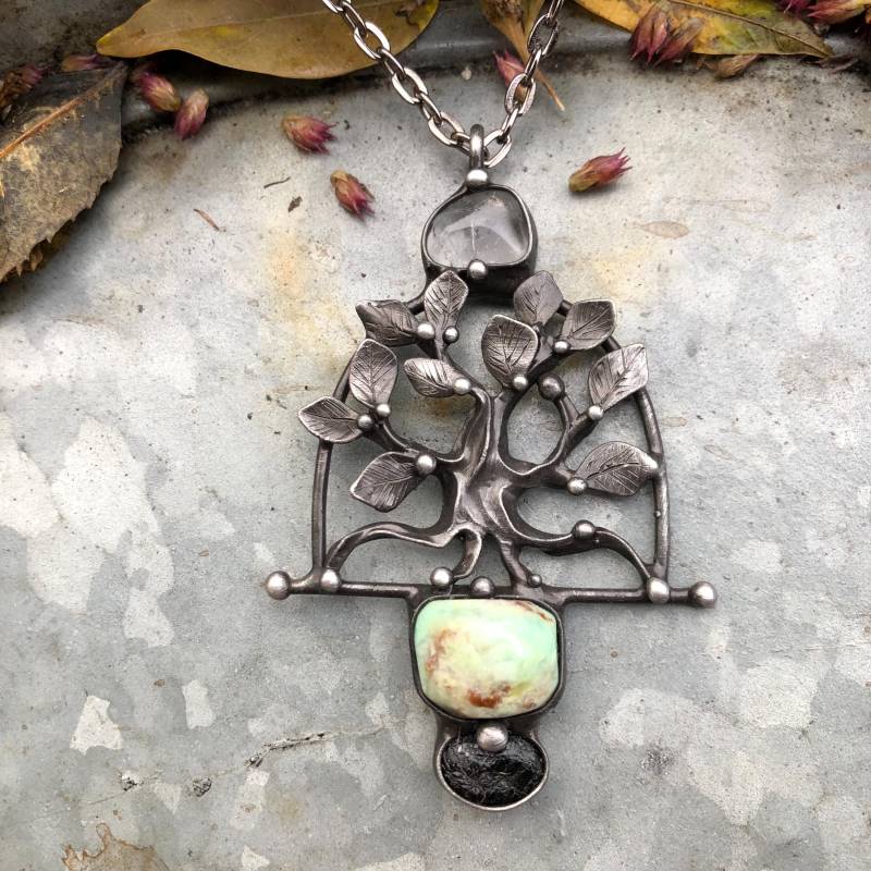 Handgemachte Original Art Chrysopal Kristall Halskette Auf Metallkette von TerezaOJewelry