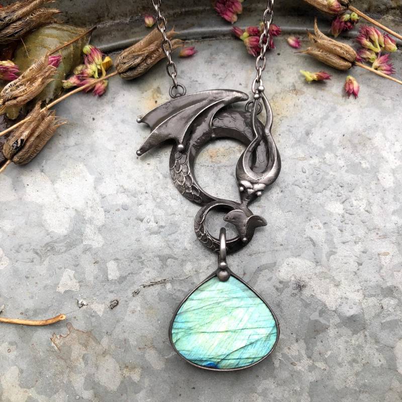 Handgemachte Original Art Labradorit Halskette Auf Metallkette von TerezaOJewelry