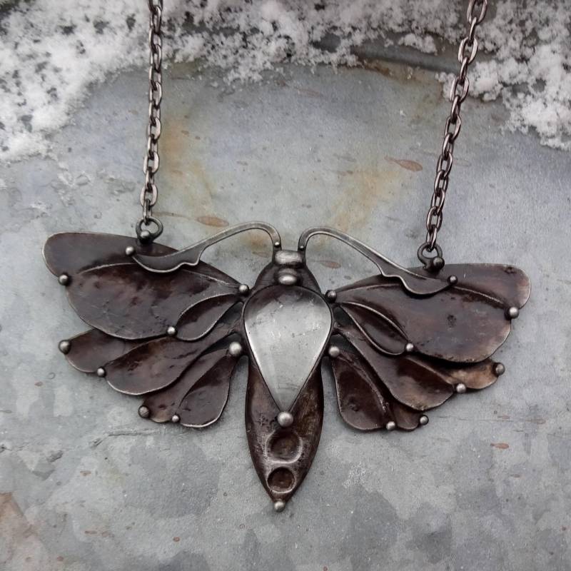 Handgemachte Original Kunst Kristall Halskette Auf Metallkette von TerezaOJewelry