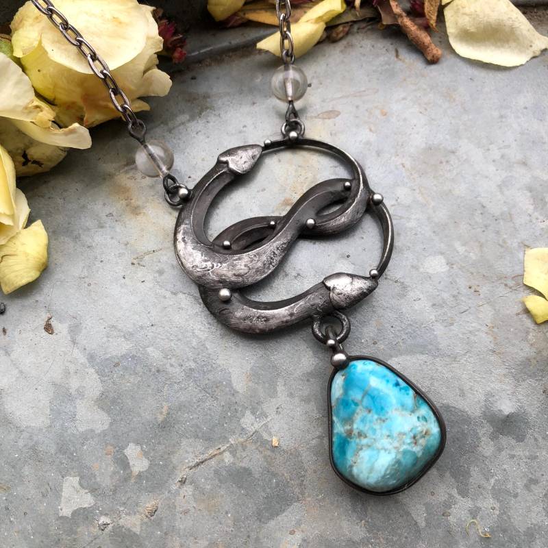 Handgemachte Originalkunst Chrysopal-Halskette Auf Metallkette von TerezaOJewelry