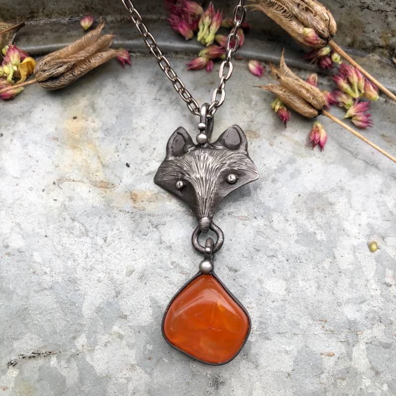 Fox Handgemachte Original Kunst Karneol Halskette Auf Metallkette Fox Handgemachte Original Kunst Karneol Halskette Auf Metallkette von TerezaOJewelry