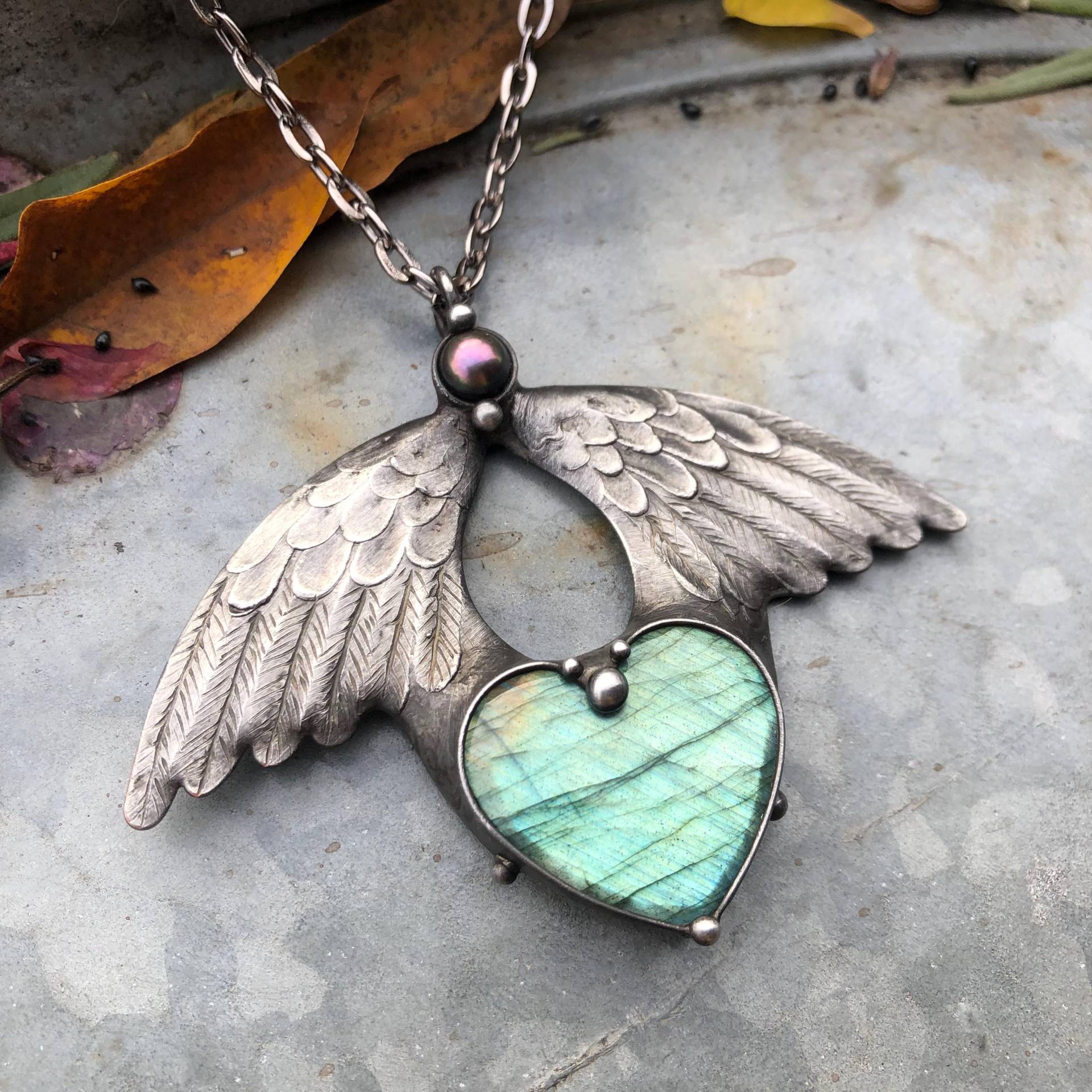 Handgemachte Original Artlabradorit Perlenhalskette Auf Metallkette von TerezaOJewelry