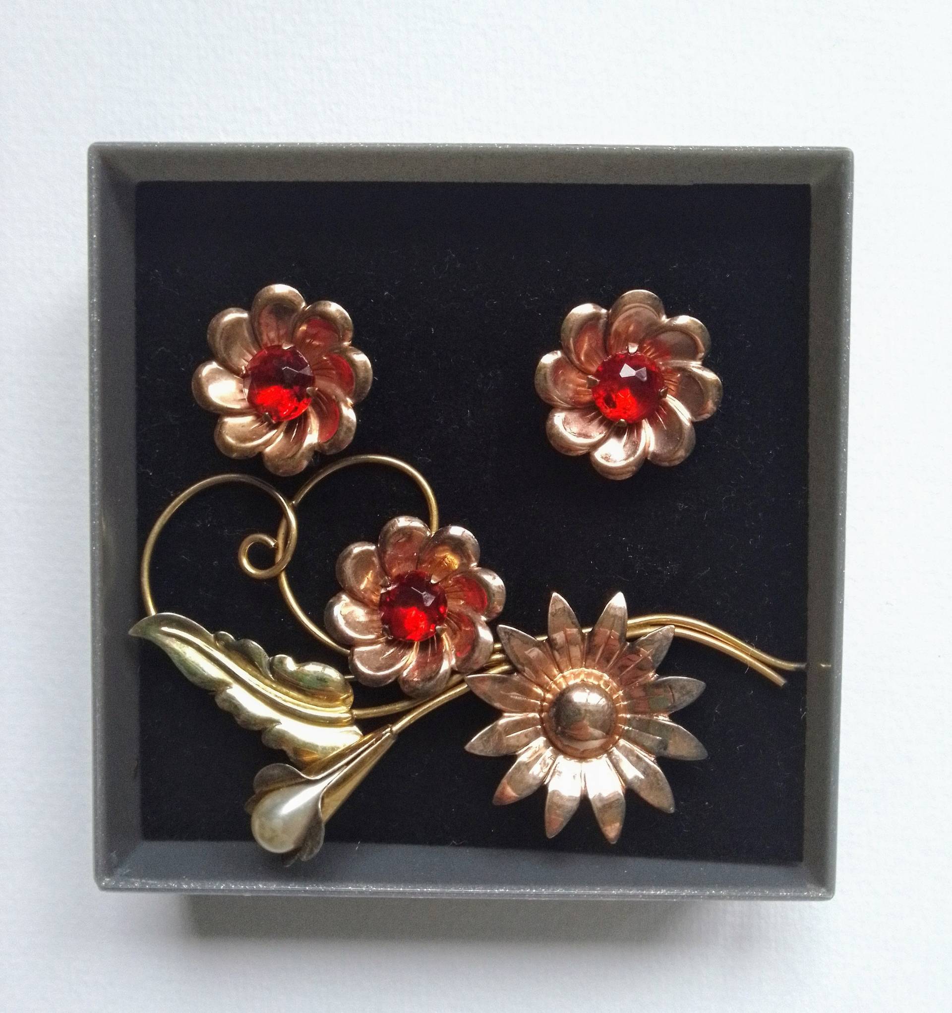Vintage Brosche Und Ohrringe 1-20 12K Gold Fill Vintage Brosche Und Ohrringe 1-20 12K Gold Fill von TereziaPearls