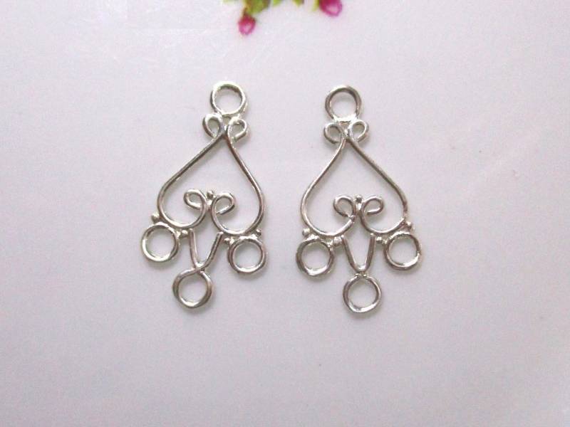 2 Stück, Handgemachte 925 Sterling Silber Chandelier Filigree Stecker Ohrhaken, Cc-0060 von TerraFinds