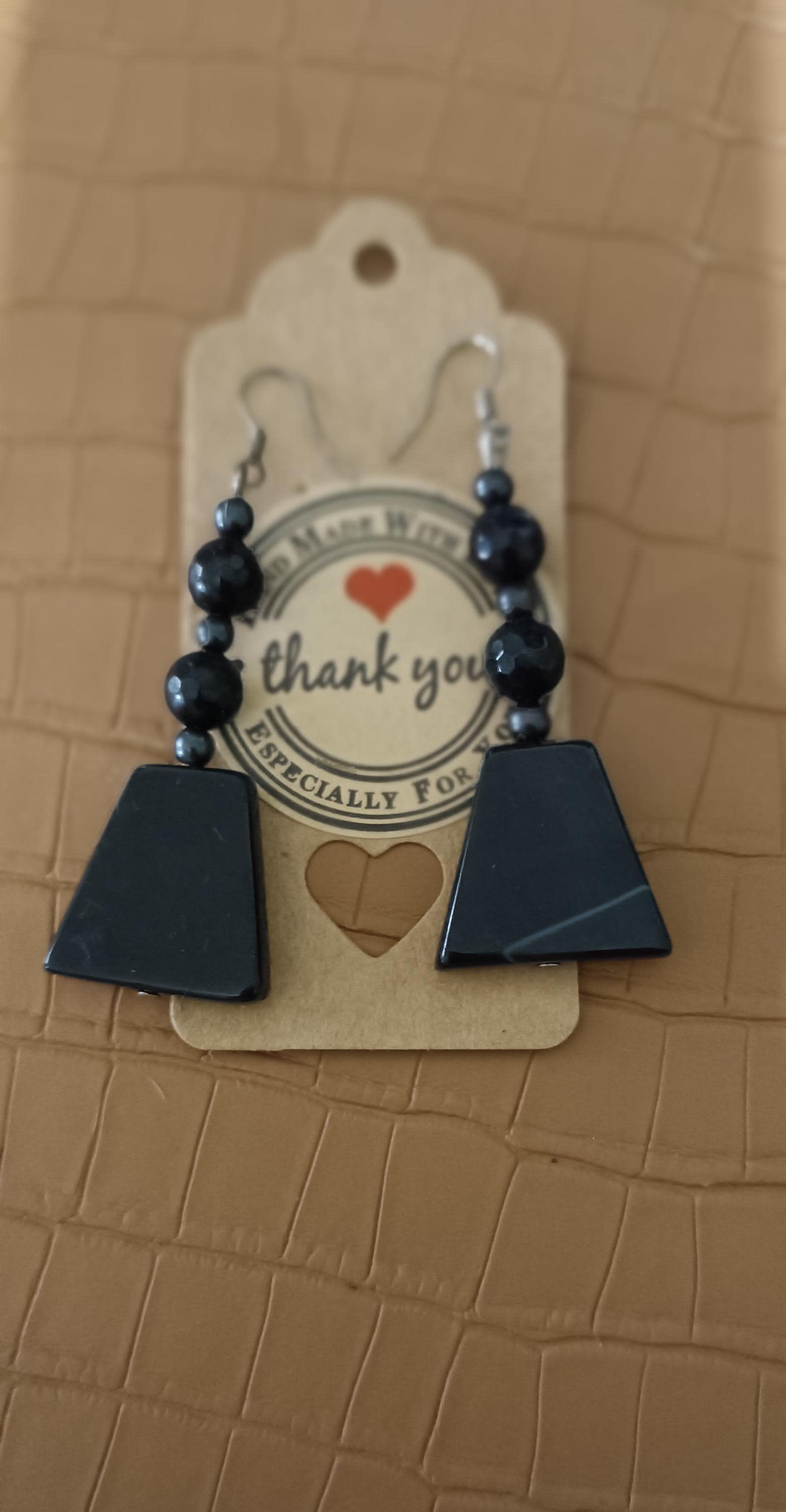 Schwarze Onyx Ohrringe Edelstein Trapez Gothic Ohrhänger Schwarzer Handmade Black Earrings von Terramagus2016