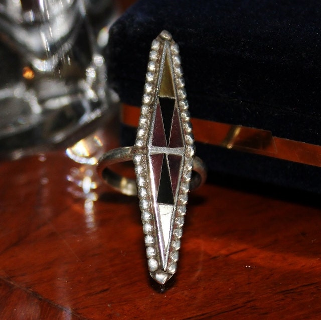 Langer Onyx & Perlmutt Sterling Silber Ring Langer Onyx & Perlmutt Sterling Silber Ring von TerriannsOriginals