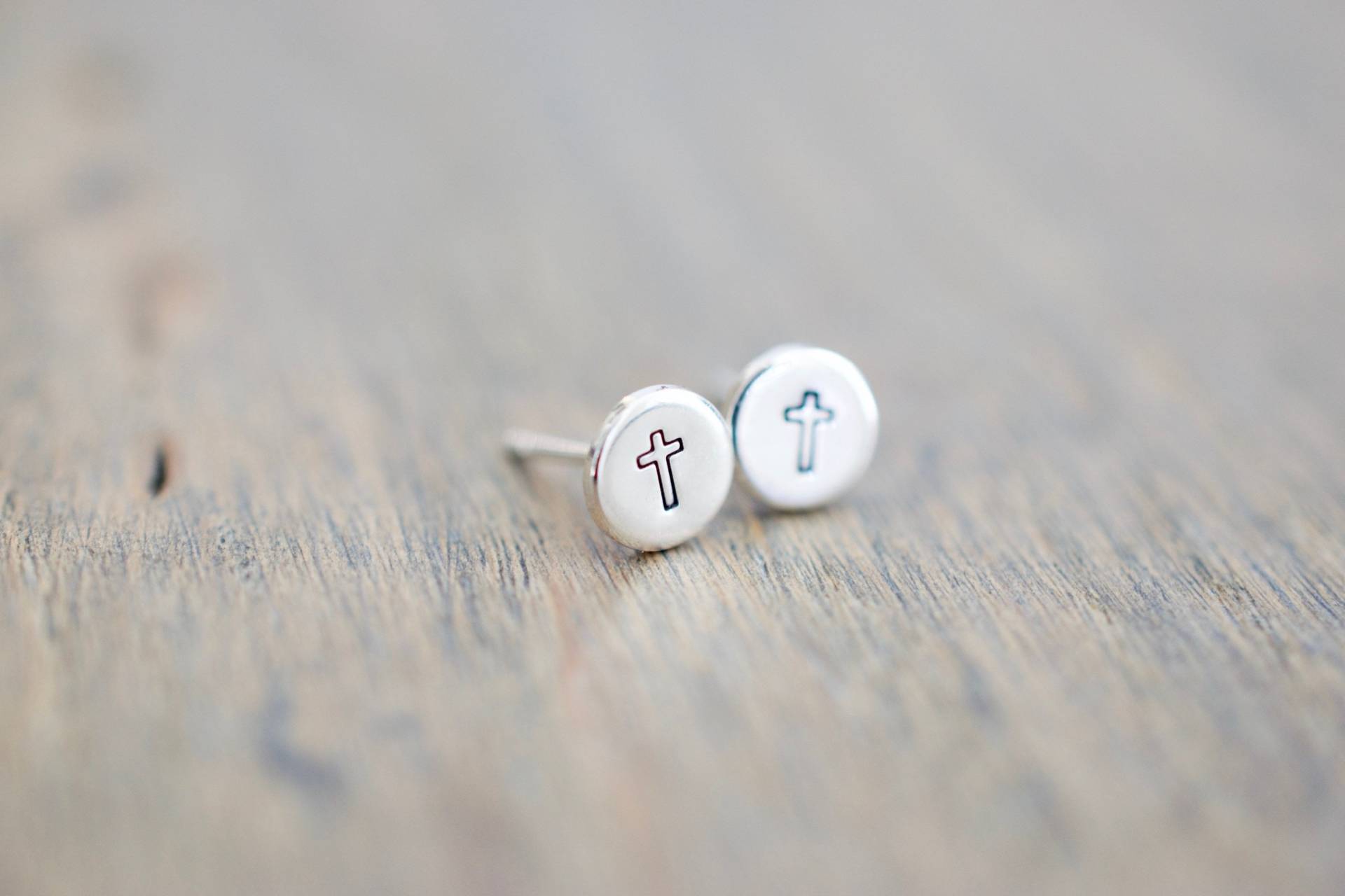 Kreuz Ohrstecker - Benutzerdefinierte Sterling Ohrringe von TesoroJewelry