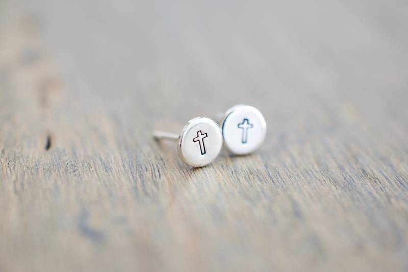 Kreuz Ohrstecker - Benutzerdefinierte Sterling Ohrringe von TesoroJewelry