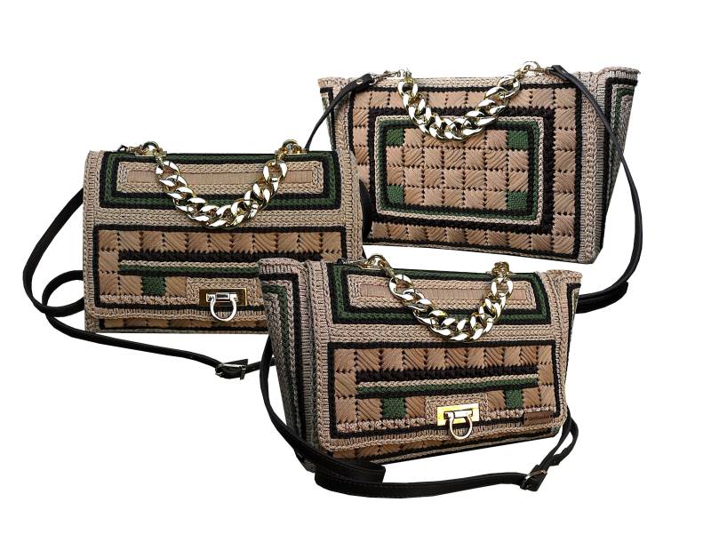 Hand-Embroidered Bag. Knitted Designer Bag.an Exclusive Gift von TessTaschen