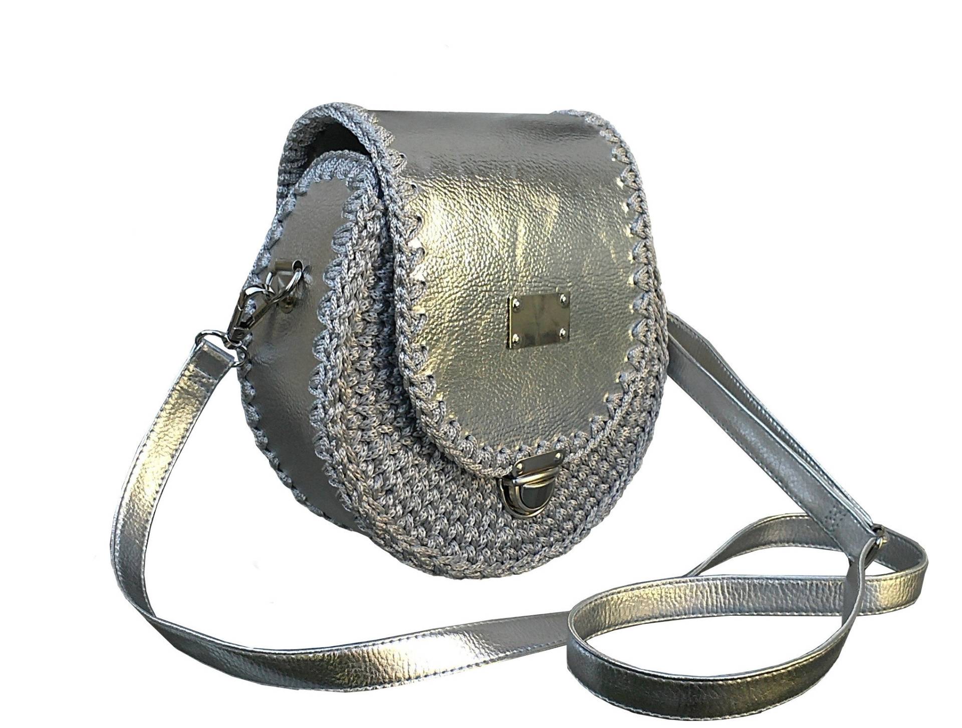Ladies Round Small Vegan Leather Messenger Bag. Silverhandbag.knitted Exclusive Crossbody Bag With Chain Ladies Round Small Vegan Leather Messenger Bag. Silverhandbag.knitted Exclusive Crossbody Bag With Chain von TessTaschen