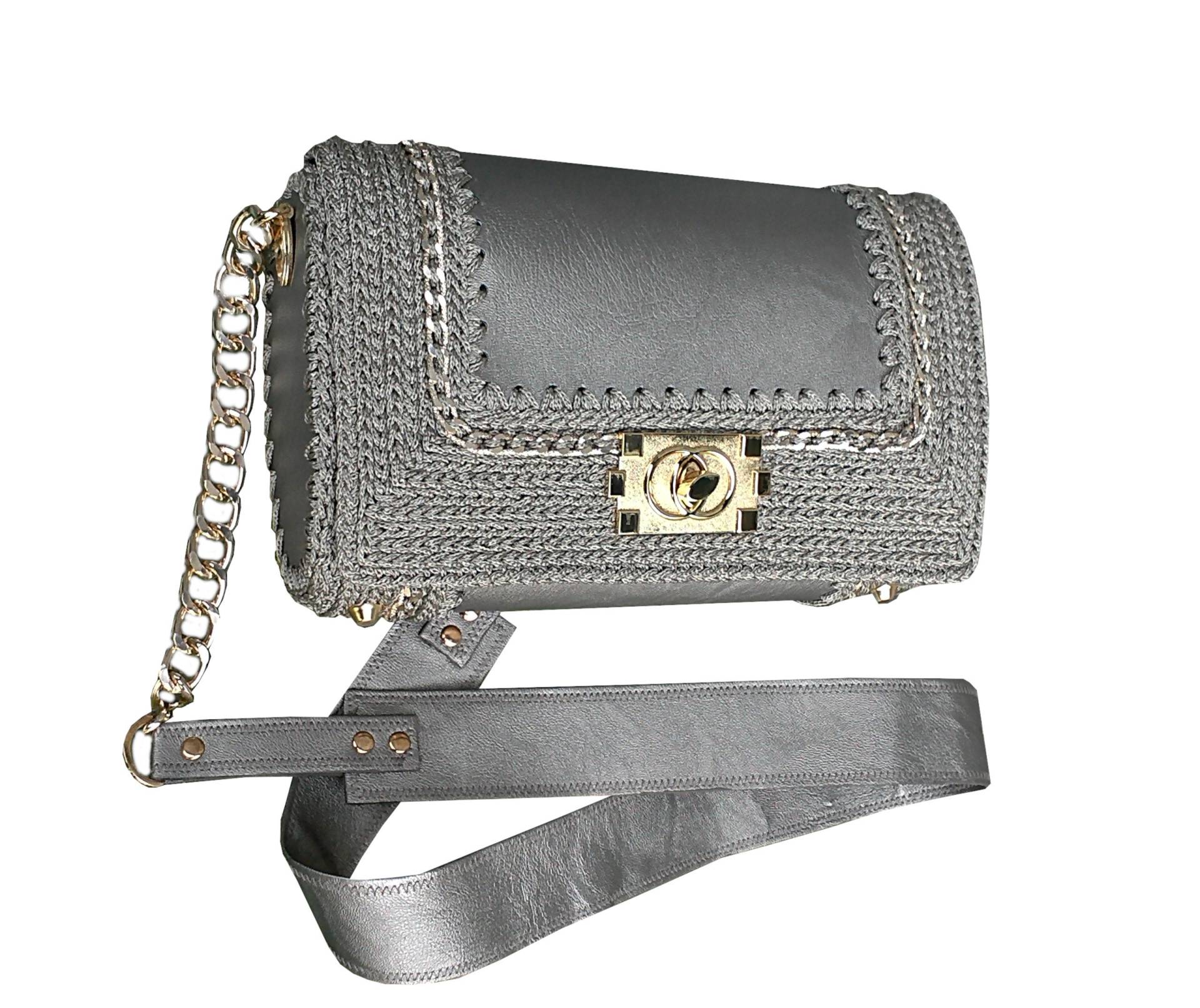 Taupe Baguette Bag.leather & Crochet Bag.grey Metallic Small Shoulder Bag von TessTaschen