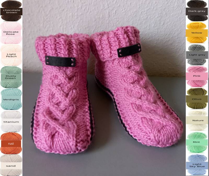 Women's Booties, Fireplace Cozy Socks, Warm Hand Knitting , Winter Socks, Wool Crochet Boot Slippers With Braids, 36-42 Women's Booties, Fireplace Cozy Socks, Warm Hand Knitting , Winter Socks, Wool Crochet Boot Slippers With Braids, 36-42 von TessTaschen