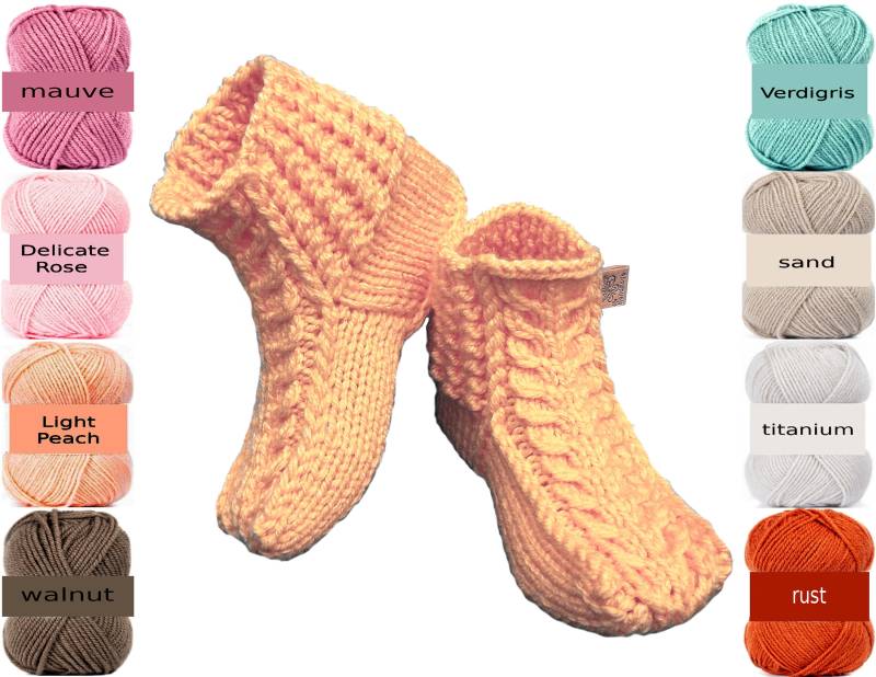 Women's Chunky Wool Booties, Fireplace Cozy Socks, Warm Hand Knitting Socks , Winter Socks, Wool Crochet Boot Slippers With Braids, 35-42 von TessTaschen