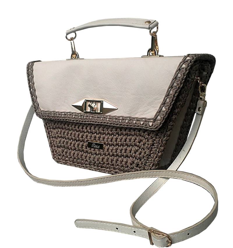 Women's Classic Leather Handbag.beige-Brown Trapezoidal Bag. Genuine Leather. Exclusive Soulder Bag With Unusual Design.100% Handmade Women's Classic Leather Handbag.beige-Brown Trapezoidal Bag. Genuine Leather. Exclusive Soulder Bag With Unusual Design.100% Handmade von TessTaschen