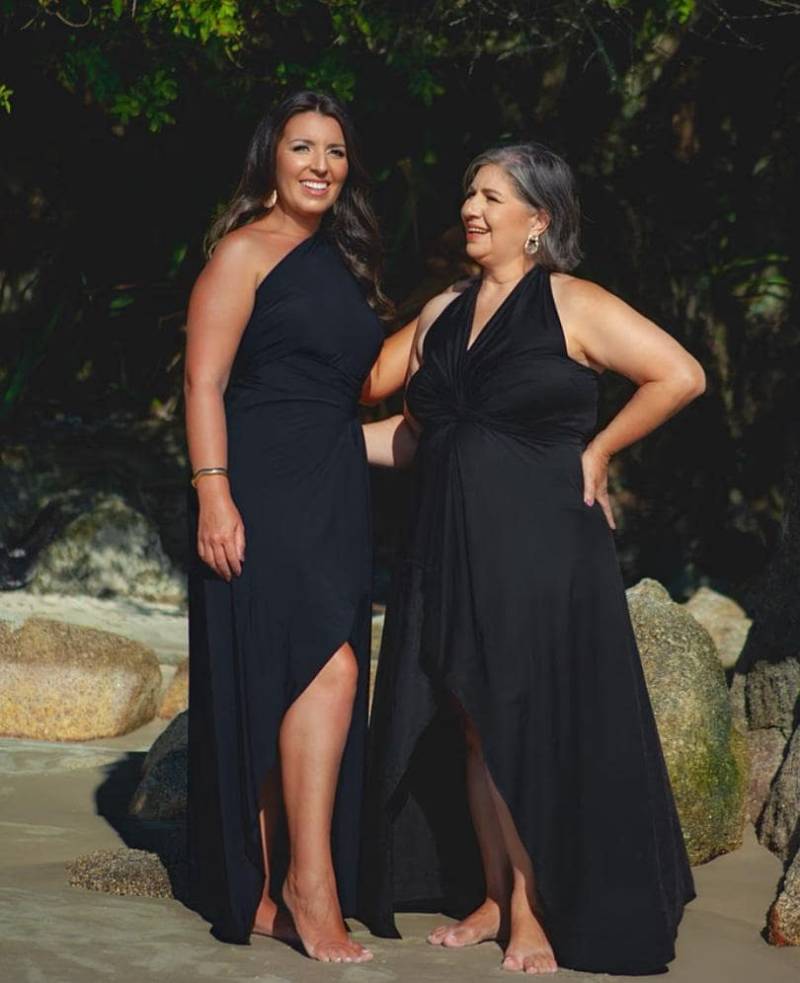 Vielseitiges Wickelkleid 7-In-1 Pareo Sarong - Strand Badeanzug Cover Up von TeteMoutinho