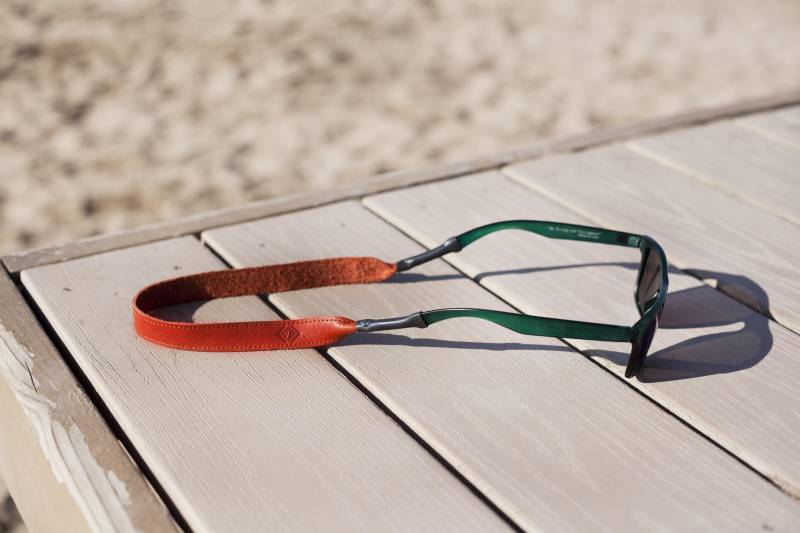 Rotes Brillenband/Sonnenbrillenhalter Rotes Brillenband/Sonnenbrillenhalter von TetherStraps