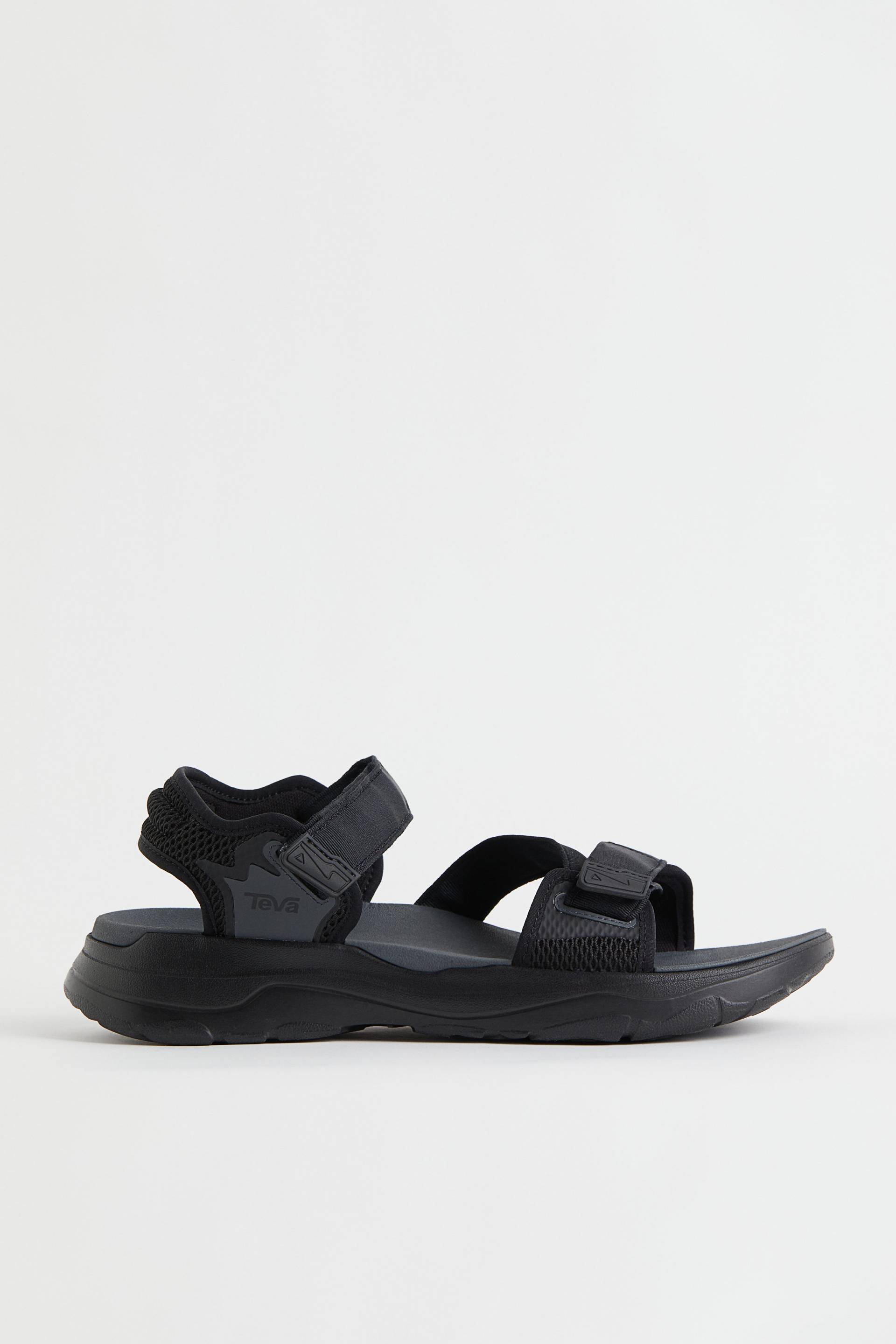 Teva ZYMIC BLACK, Sandalen in Größe 44.5 von Teva