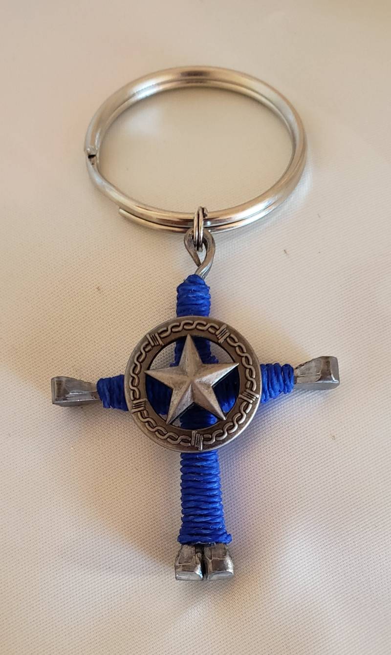 Hufeisennagel Kreuz Schlüsselanhänger Mit Texas Stern von TexTraditions