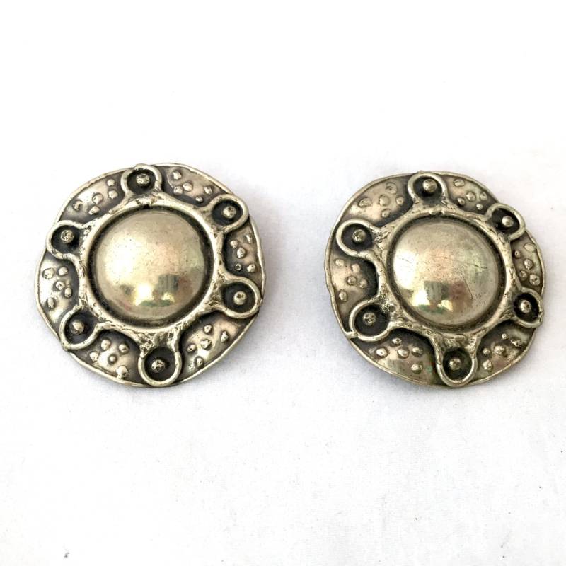 Runde Silber Ohrclips, Modernist Style Ohrringe, Dome Moderne Statement Art Deco Runde Silber Ohrclips, Modernist Style Ohrringe, Dome Moderne Statement Art Deco von TexasGalTreasures